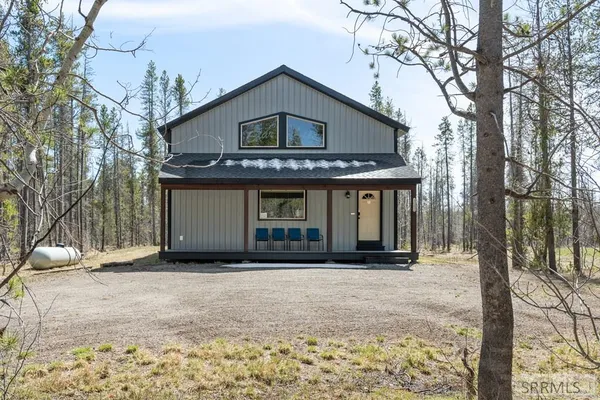 $845,000 | 4062 Steelhead Road, Island Park, ID 83429