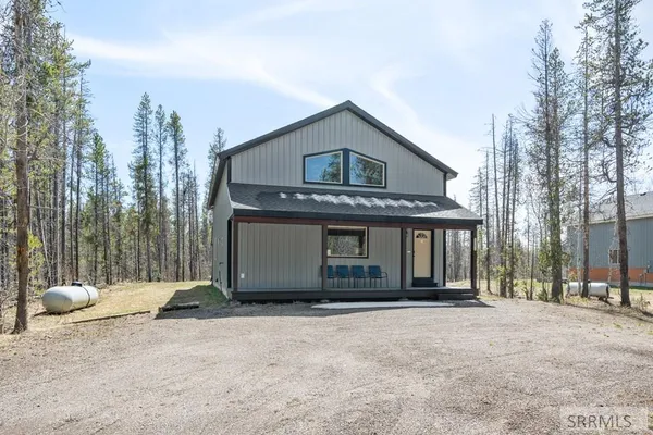 $845,000 | 4062 Steelhead Road, Island Park, ID 83429