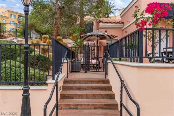 $995,000 | 30 Strada Di Villaggio, Unit 170, Henderson, NV 89011