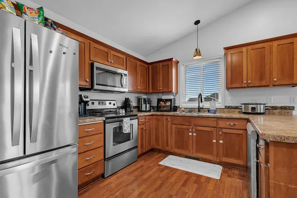 $319,900 | 1213 15th Street South, Sartell, MN 56377