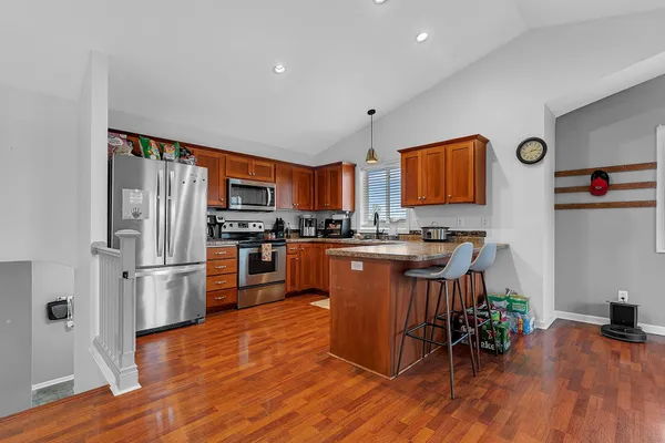 $319,900 | 1213 15th Street South, Sartell, MN 56377