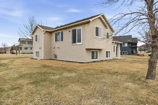 $319,900 | 1213 15th Street South, Sartell, MN 56377