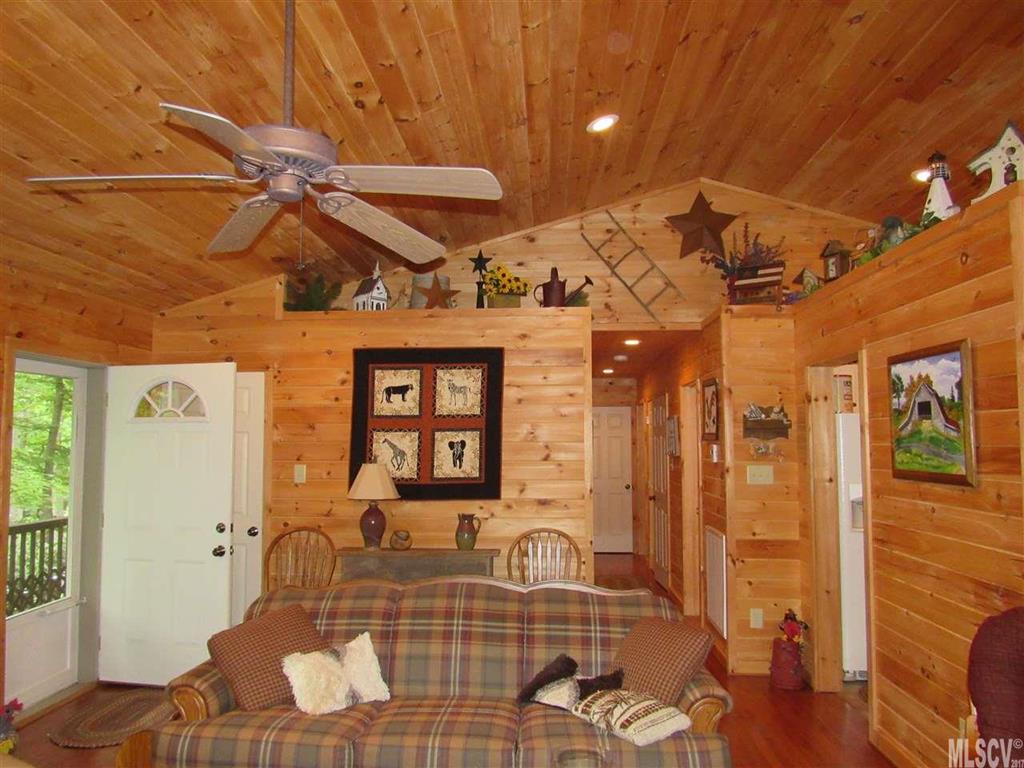 823 Little Laurel Rd Extension Boone, NC 28607 - Photo 7 of 25
