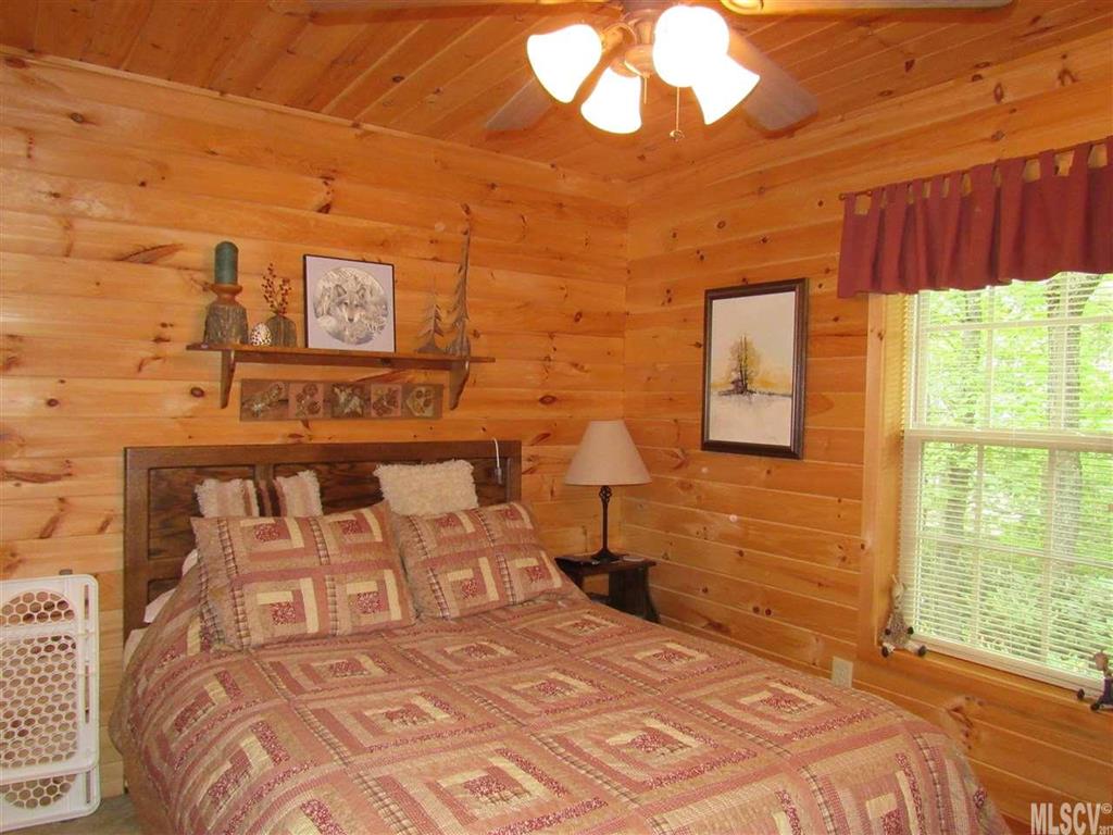823 Little Laurel Rd Extension Boone, NC 28607 - Photo 10 of 25