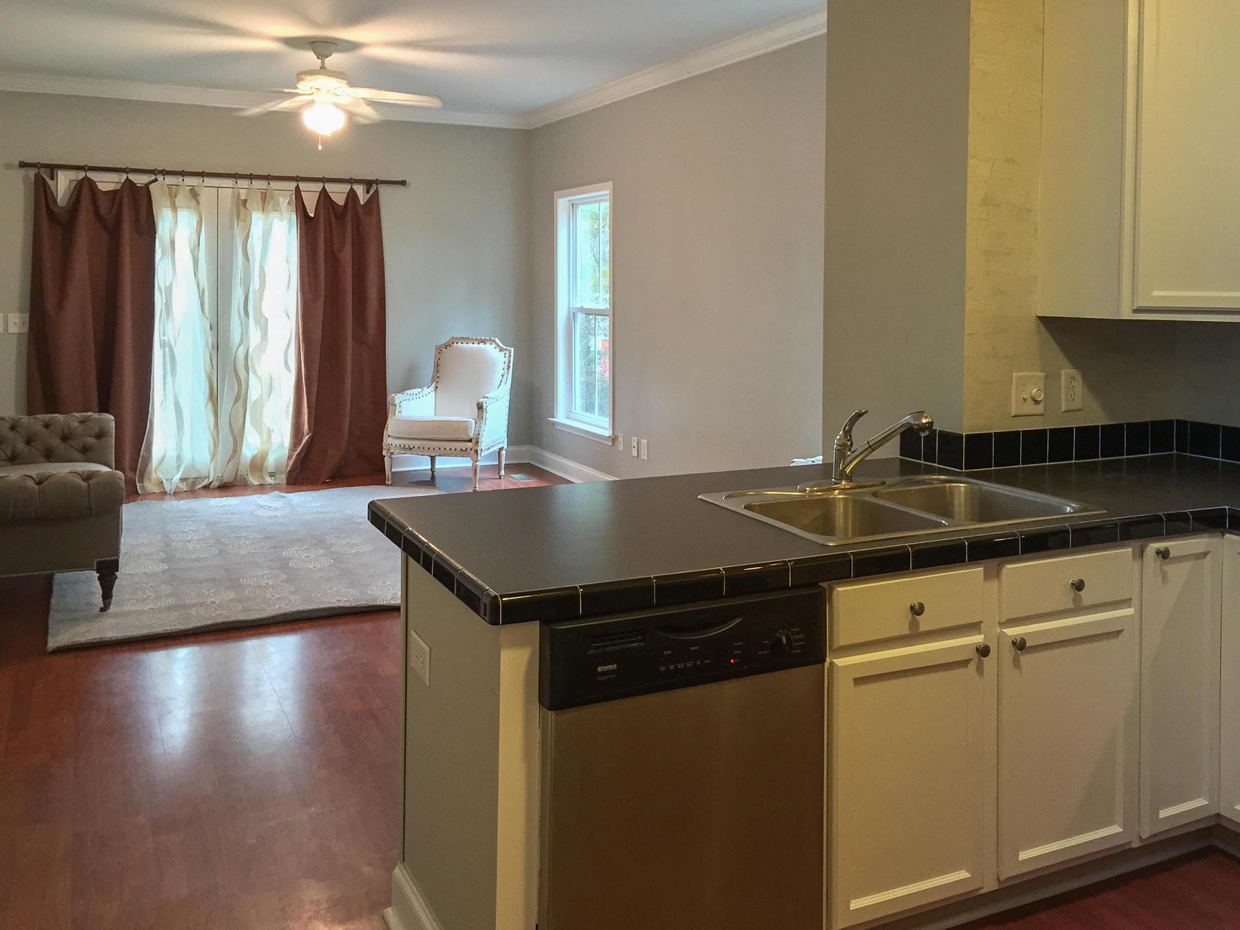 1829 Dogwood Road, Unit 401 Charleston, SC 29414 - Photo 30 of 33 IMG_6028