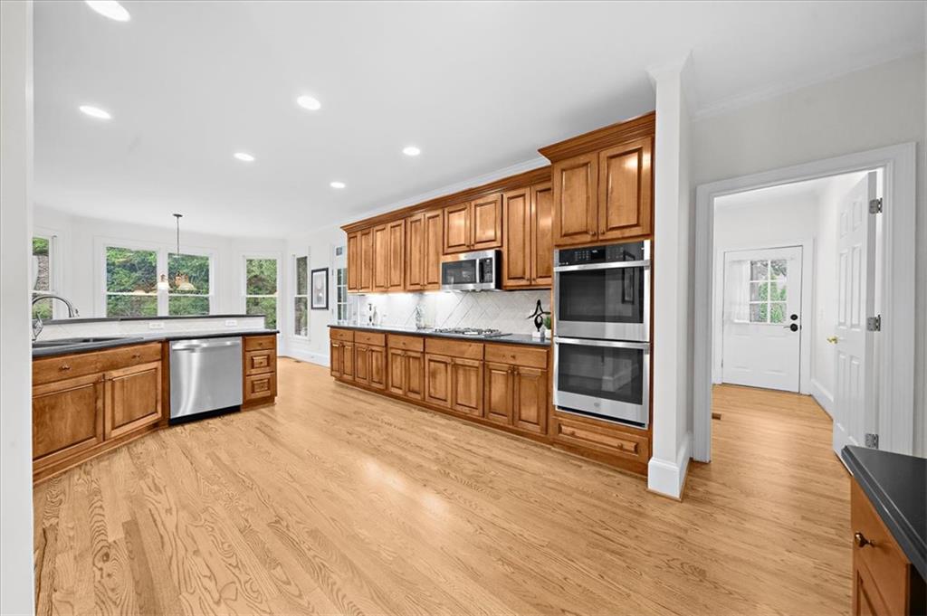 7630 Stratton Pte Suwanee, GA 30024 - Photo 18 of 48 Gallery Image 18