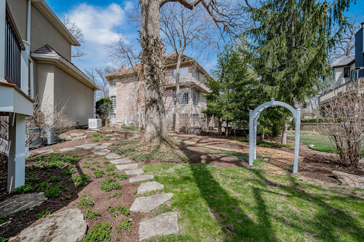 208 Crooked Tree Court Naperville, IL 60565 - Photo 82 of 97