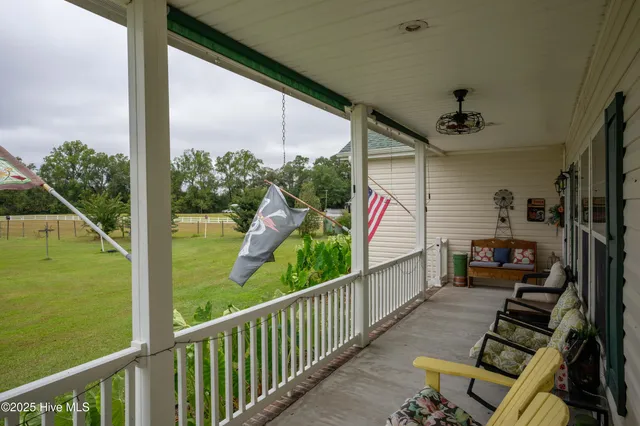 $625,000 | 330 Boyd Lane, Cove City, NC 28523