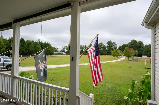 $625,000 | 330 Boyd Lane, Cove City, NC 28523