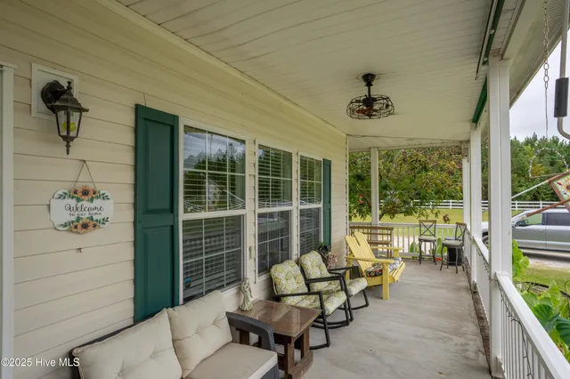 $625,000 | 330 Boyd Lane, Cove City, NC 28523