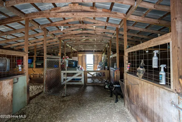 $625,000 | 330 Boyd Lane, Cove City, NC 28523