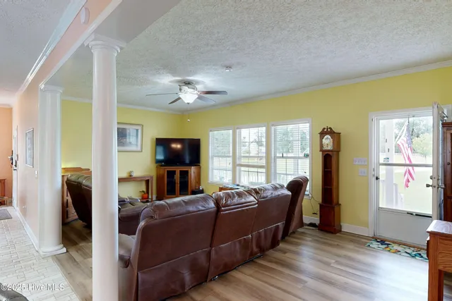 $625,000 | 330 Boyd Lane, Cove City, NC 28523