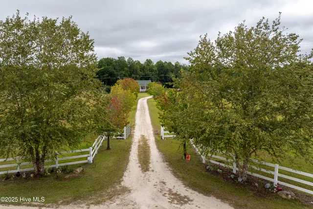 $625,000 | 330 Boyd Lane, Cove City, NC 28523