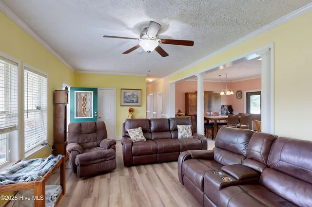 $625,000 | 330 Boyd Lane, Cove City, NC 28523