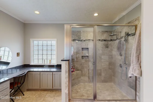 $625,000 | 330 Boyd Lane, Cove City, NC 28523