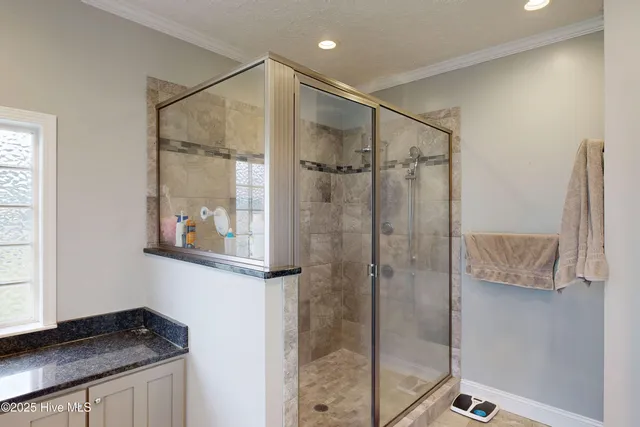 $625,000 | 330 Boyd Lane, Cove City, NC 28523