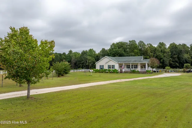 $625,000 | 330 Boyd Lane, Cove City, NC 28523