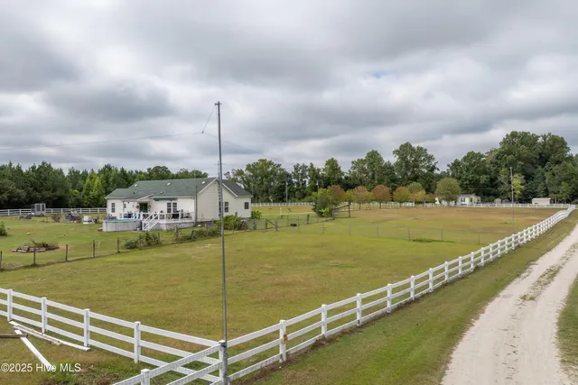 $625,000 | 330 Boyd Lane, Cove City, NC 28523