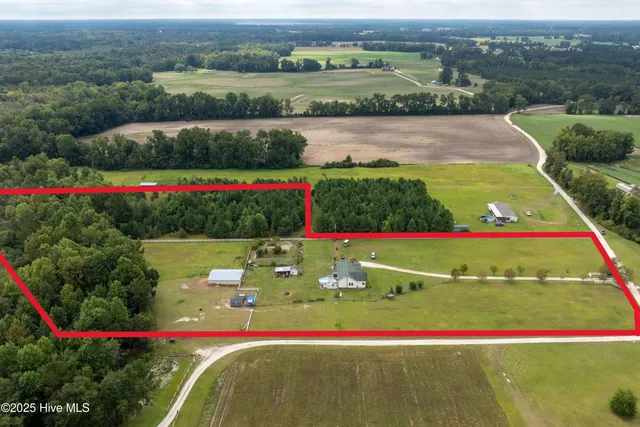 $625,000 | 330 Boyd Lane, Cove City, NC 28523