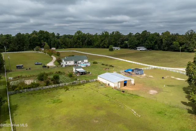 $625,000 | 330 Boyd Lane, Cove City, NC 28523