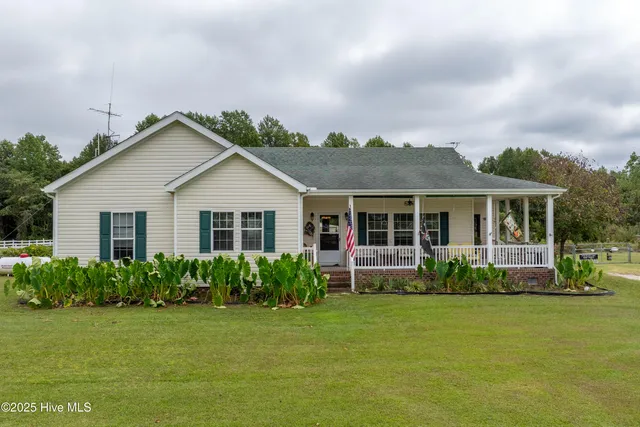 $625,000 | 330 Boyd Lane, Cove City, NC 28523