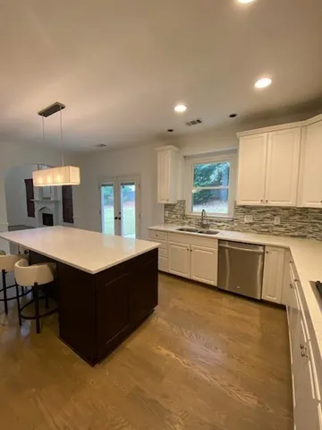 $3,900 | 4125 Breckenridge Court, Alpharetta, GA 30005