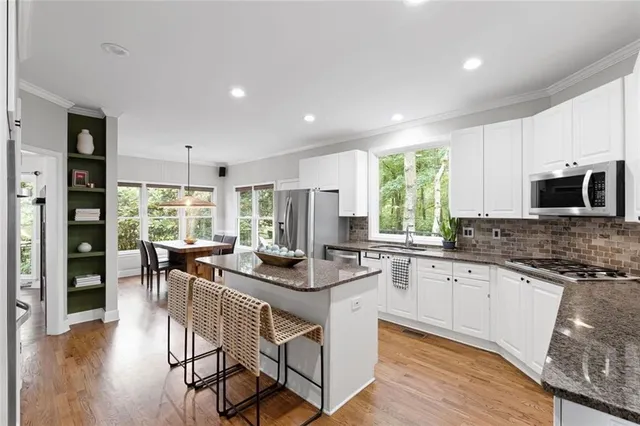 $849,000 | 475 Laurian View Court, Roswell, GA 30075