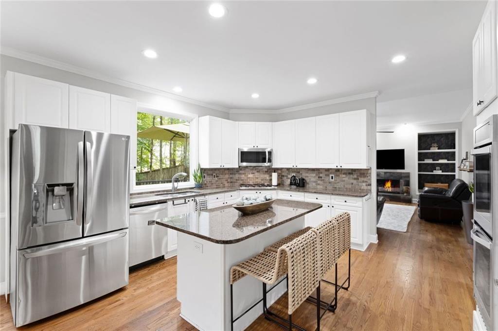 475 Laurian View Court Roswell, GA 30075 - Photo 15 of 66