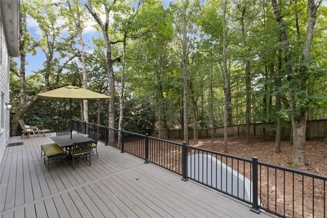 $849,000 | 475 Laurian View Court, Roswell, GA 30075