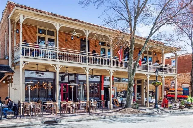 $849,000 | 475 Laurian View Court, Roswell, GA 30075