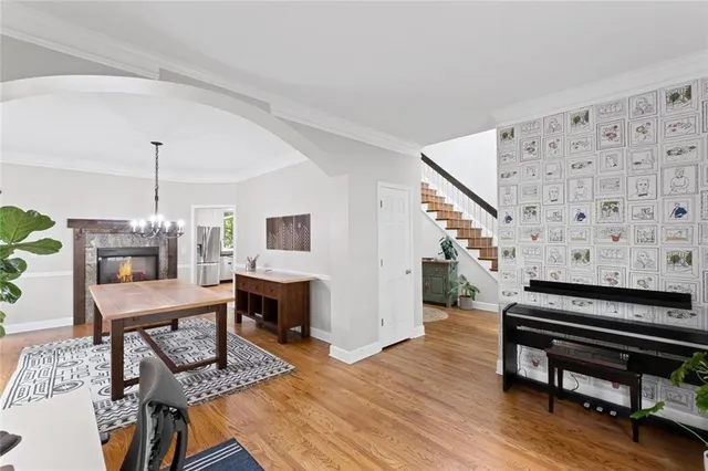 $849,000 | 475 Laurian View Court, Roswell, GA 30075