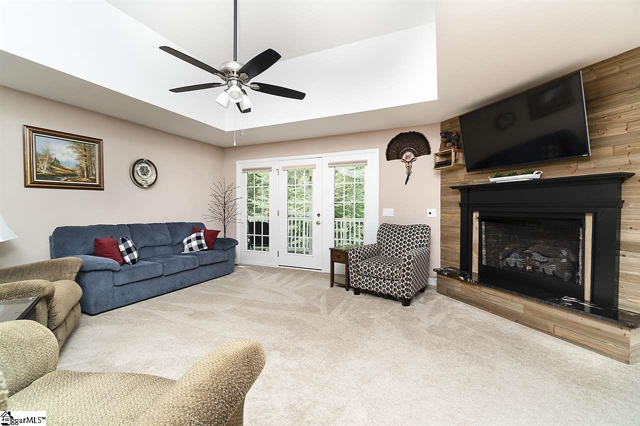 1412 Burdette Road Gray Court, SC 29645 - Photo 4 of 36