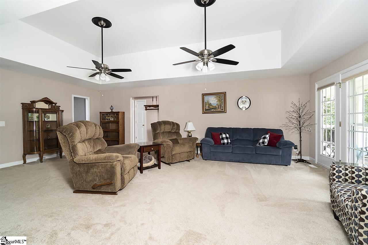 1412 Burdette Road Gray Court, SC 29645 - Photo 6 of 36