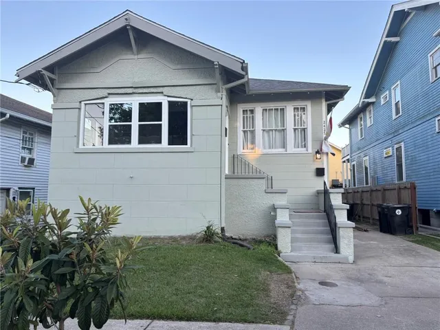 $1,000 | 2427 Peniston Street, New Orleans, LA 70115