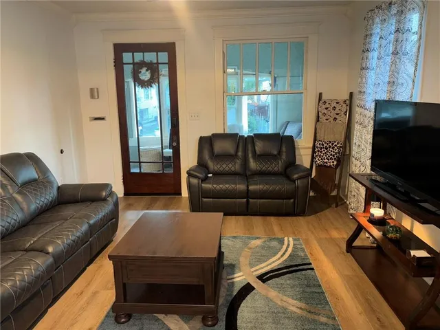 $1,000 | 2427 Peniston Street, New Orleans, LA 70115