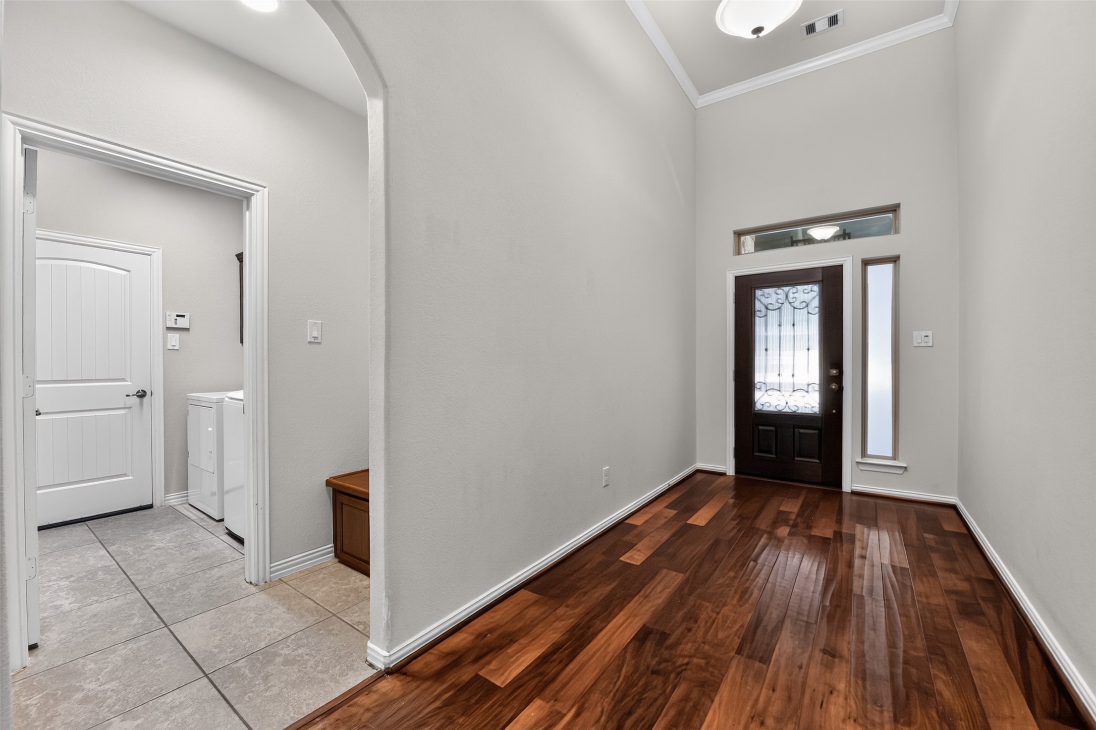 6 South Marshside Place Spring, TX 77389 - Photo 8 of 39 Gallery Image 8
