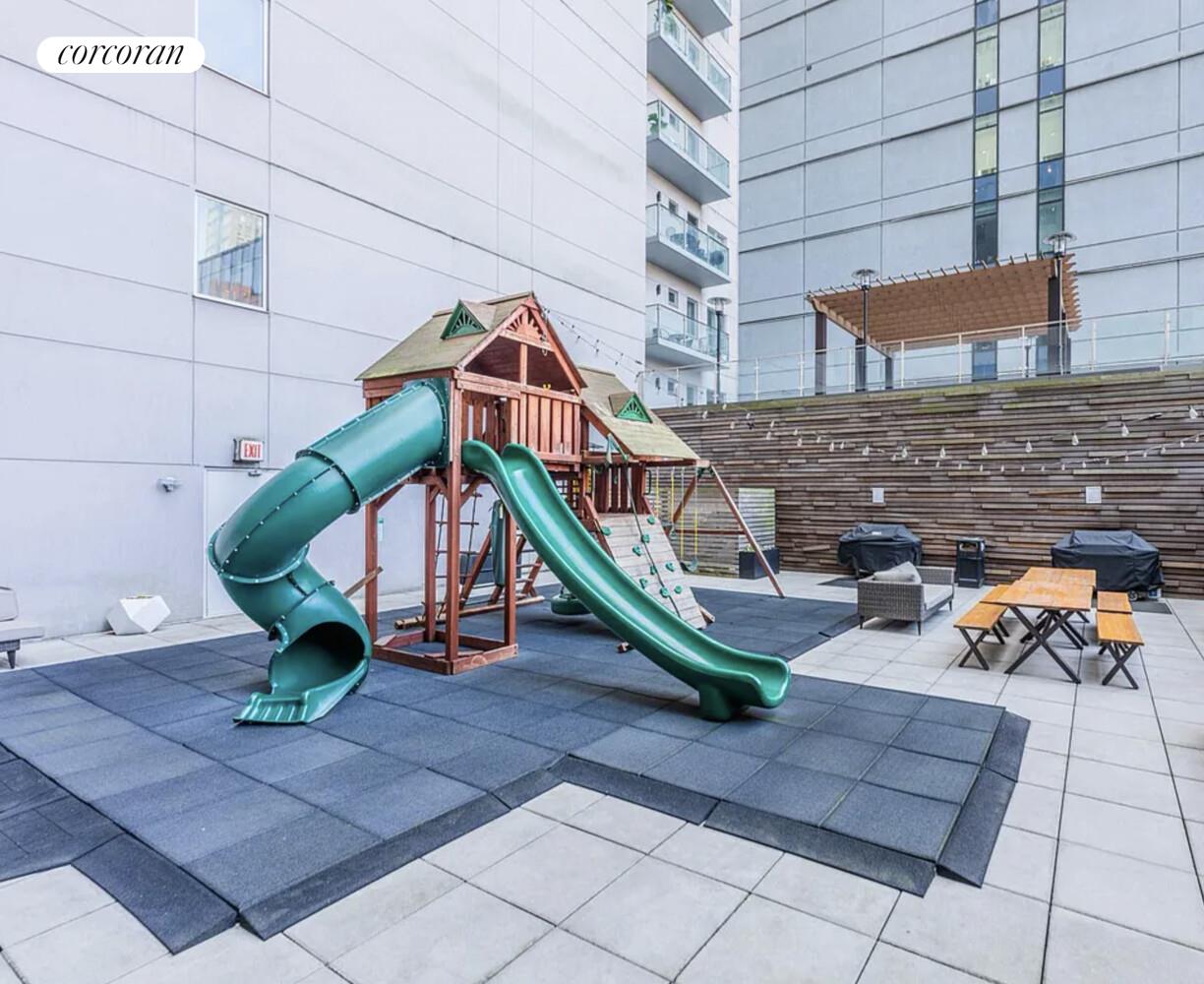 27-17 42nd Road, Unit 5H Queens, NY 11101 - Photo 9 of 18