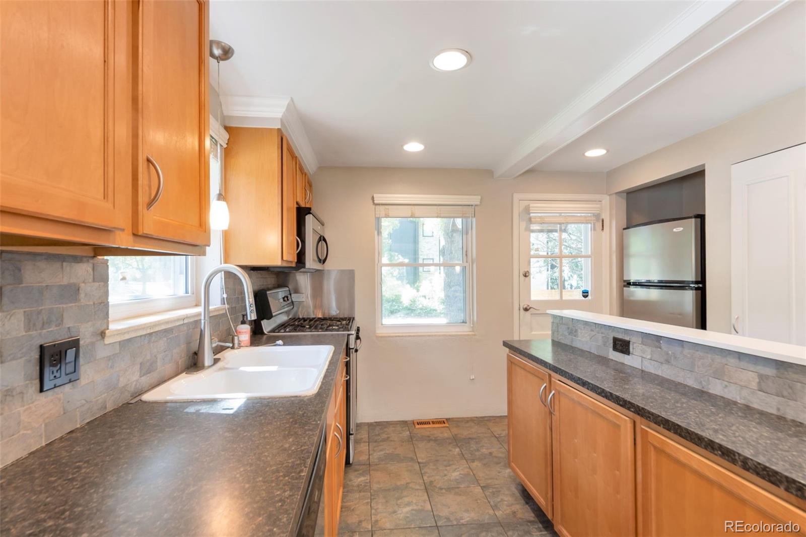 595 South High Street Denver, CO 80209 - Photo 6 of 16