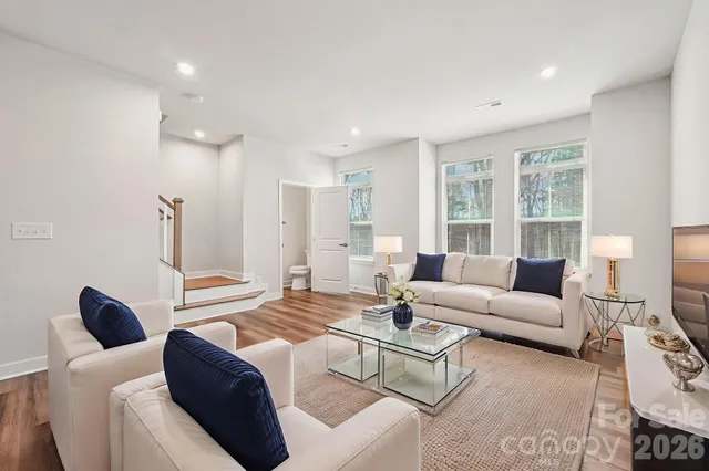 $472,000 | 547 Nantahala Drive, Charlotte, NC 28211