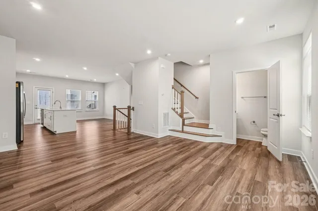 $472,000 | 547 Nantahala Drive, Charlotte, NC 28211