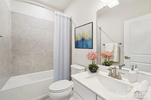 $472,000 | 547 Nantahala Drive, Charlotte, NC 28211