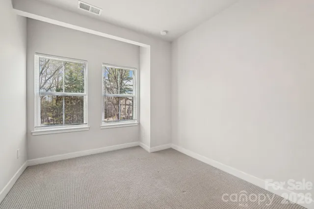 $472,000 | 547 Nantahala Drive, Charlotte, NC 28211