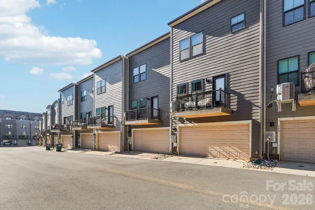 $472,000 | 547 Nantahala Drive, Charlotte, NC 28211