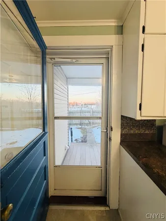 $2,200 | 1322 East Genesee Street, Skaneateles, NY 13152