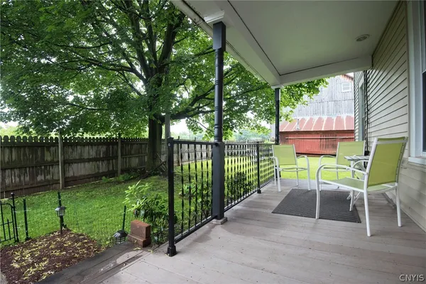 $2,200 | 1322 East Genesee Street, Skaneateles, NY 13152