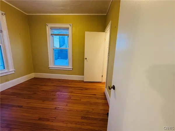 $2,200 | 1322 East Genesee Street, Skaneateles, NY 13152