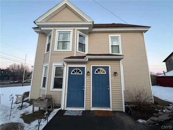 $2,200 | 1322 East Genesee Street, Skaneateles, NY 13152