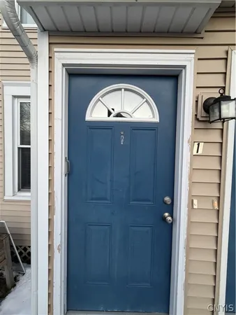 $2,200 | 1322 East Genesee Street, Skaneateles, NY 13152