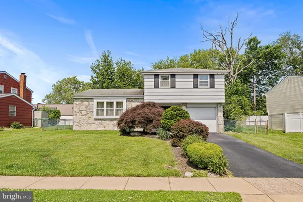 $390,000 | 1669 Radburn Road, Bensalem, PA 19020