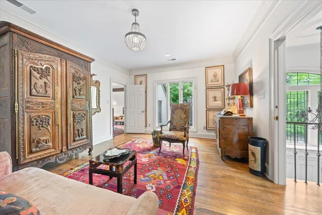 $795,000 | 4359 West Cherry Pl Drive, Memphis, TN 38117